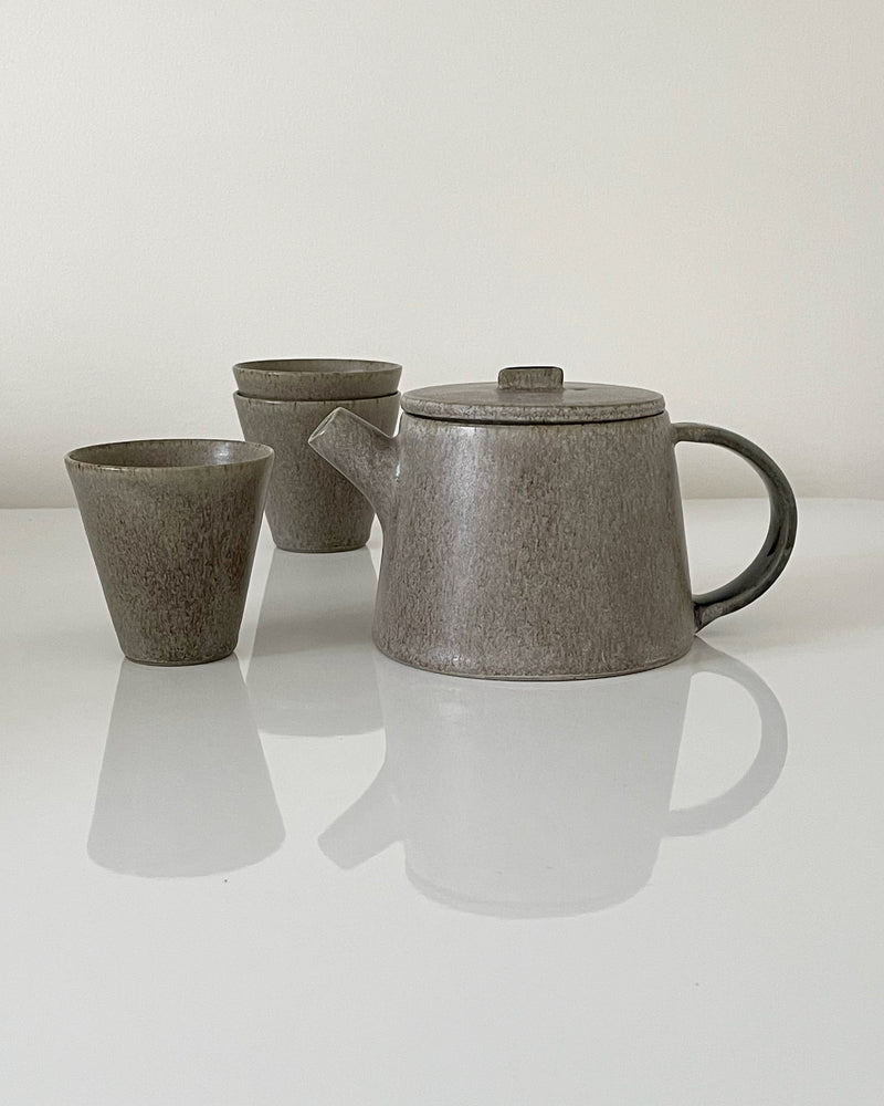 the teapot - LAGOM Collection - Pétrichor