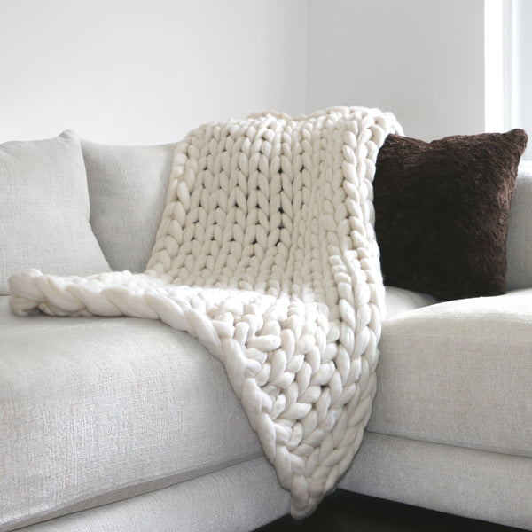 Large Chunky Knit Throw - 100% Hypoallergenic Merino Wool - Ivory